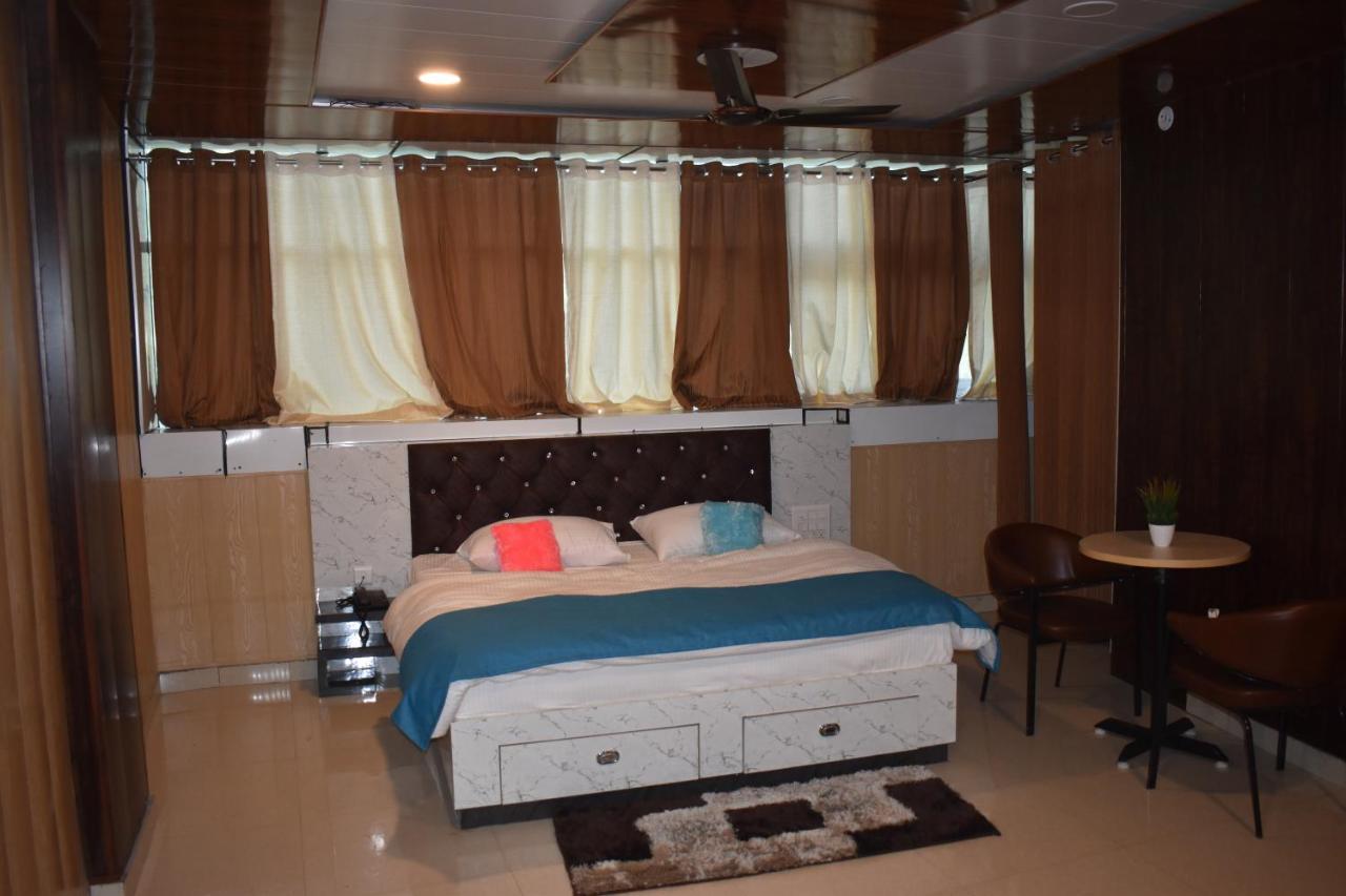 Jai Maa Bhagwati Hotel Pithorāgarh Dış mekan fotoğraf